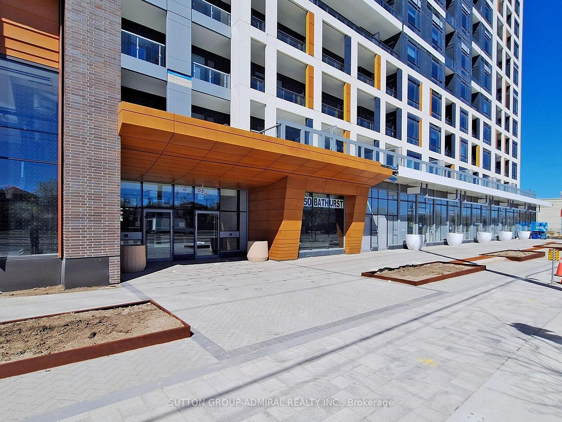 Photo de la propriété: 7950 Bathurst Street 403 ON L4J 0L4
