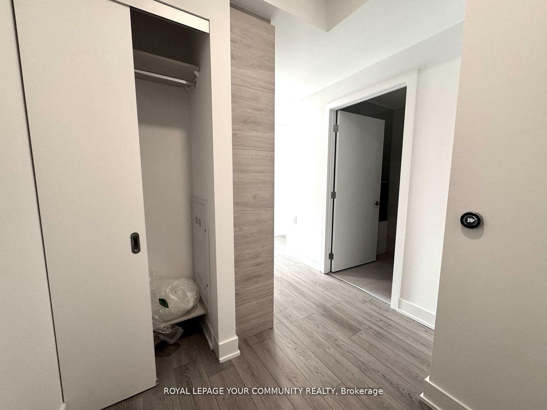 Property Photo: 200 Redpath Avenue 2604 ON M4P 0E6