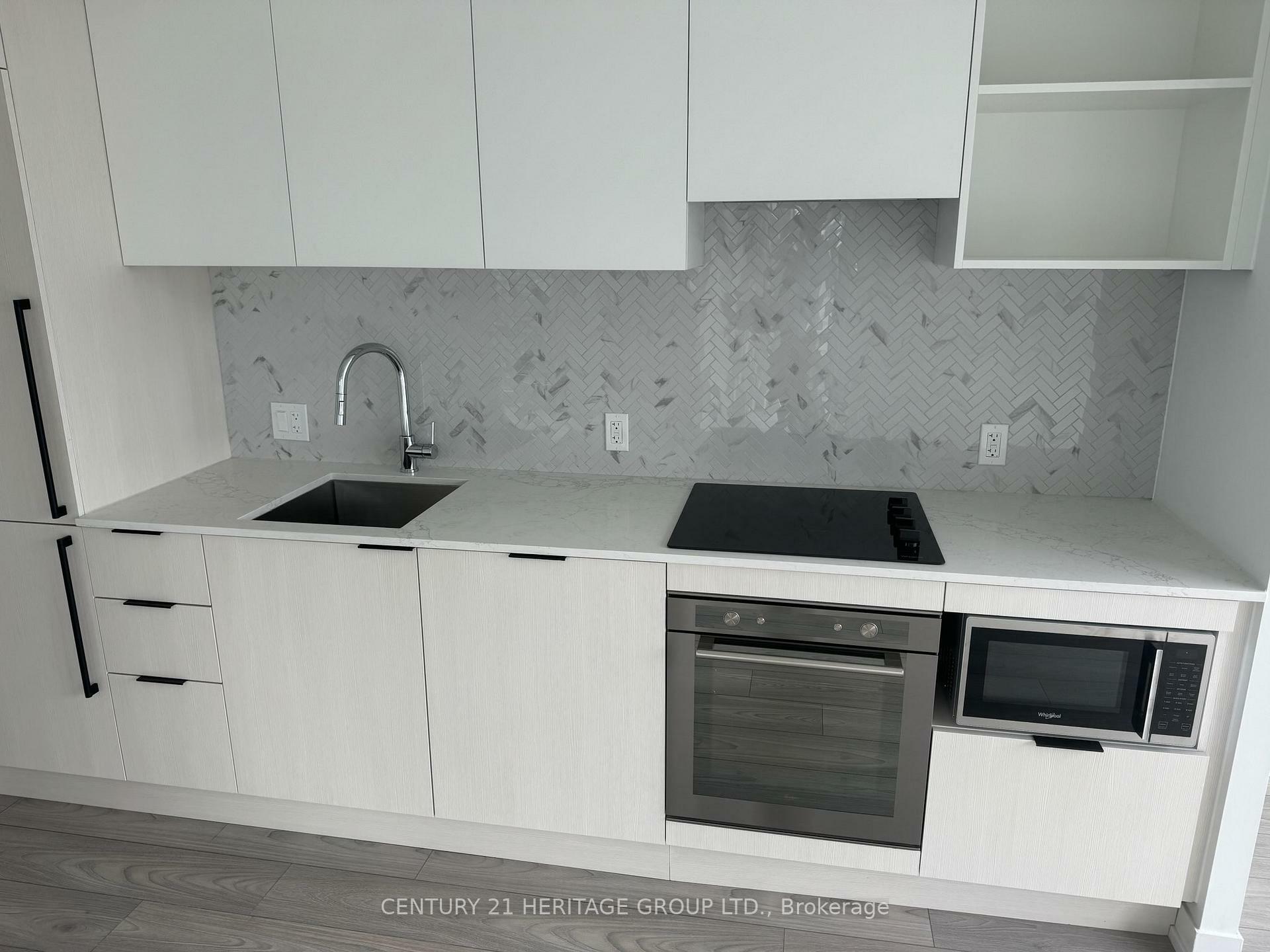 Property Photo: 199 Church Street 3307 ON M5B 1Y7