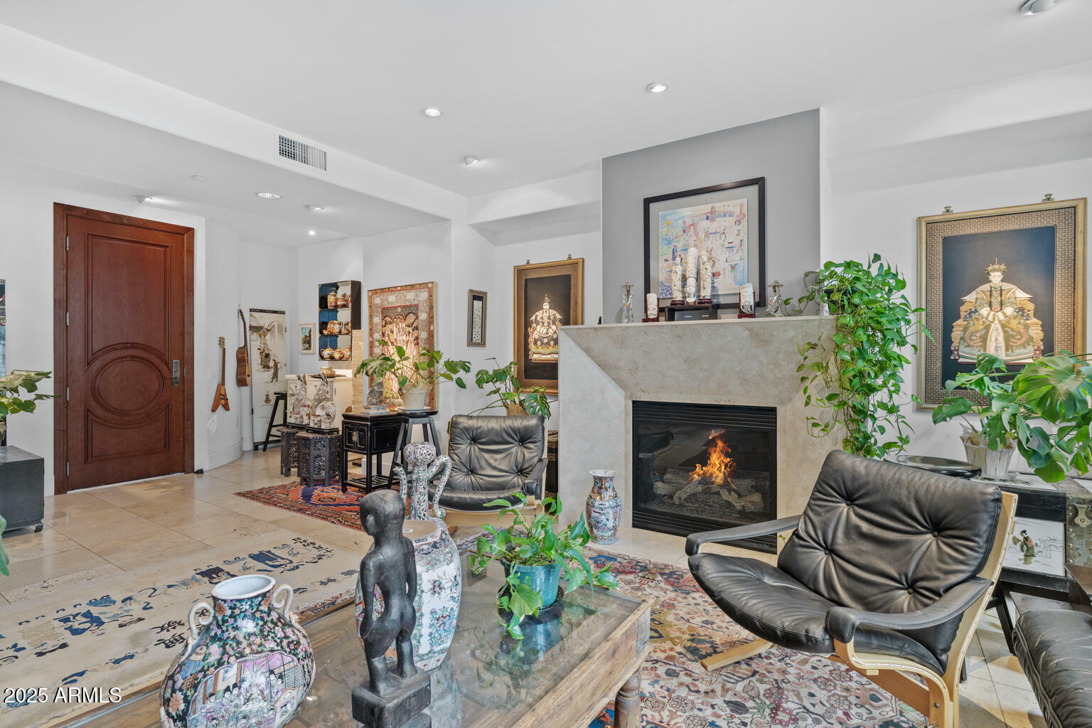 Property Photo: 2402 E Esplanade Lane 604 AZ 85016
