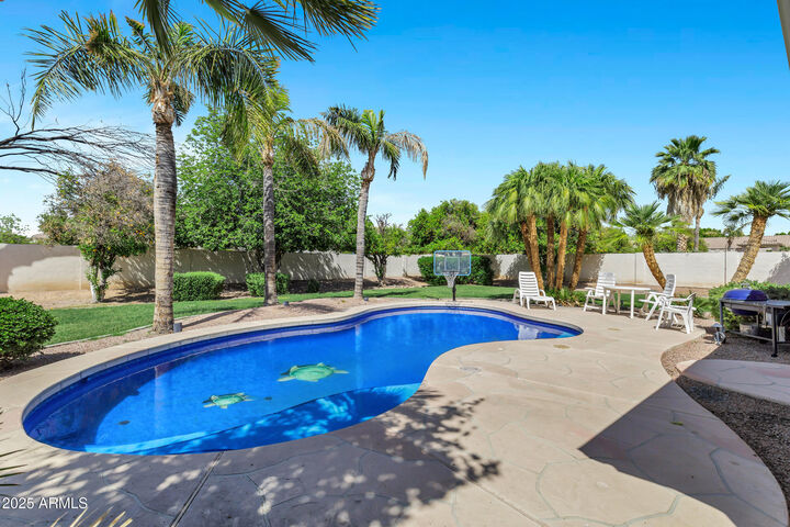 Property Photo:  4230 E Fountain Street  AZ 85205 