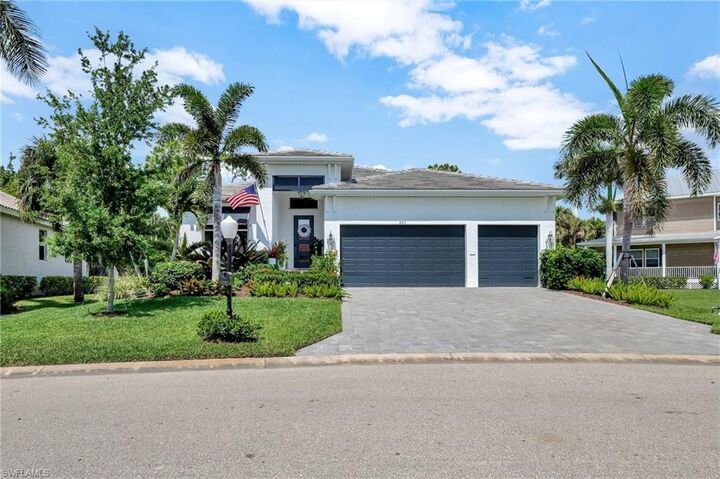 Property Photo:  8517 S Lake Cir  FL 33908 