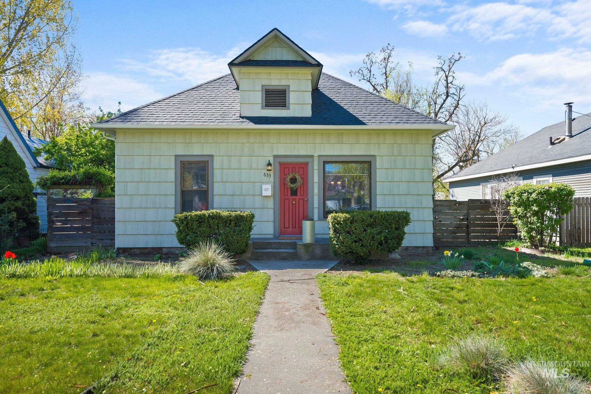 Property Photo: 633 E Jefferson ID 83712