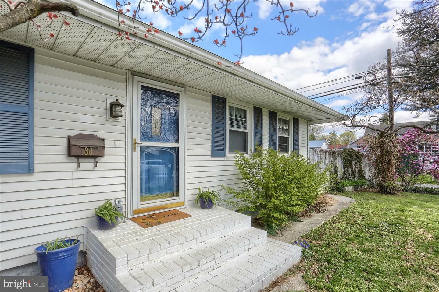 Property Photo: 30 N Chestnut Street PA 17003