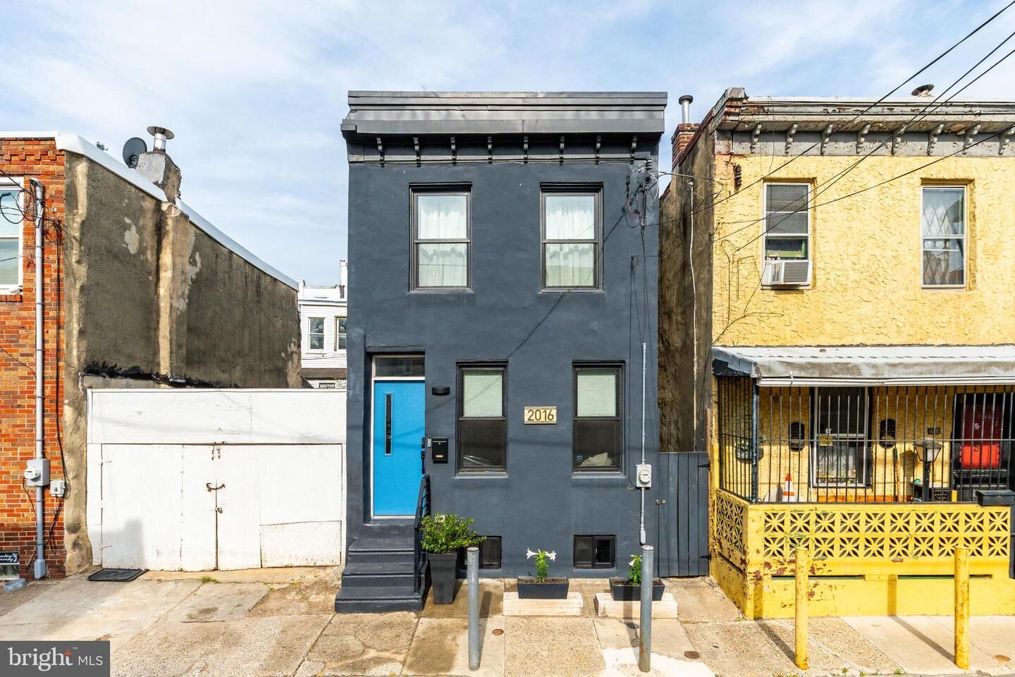 Property Photo:  2016 N Orianna Street  PA 19122 