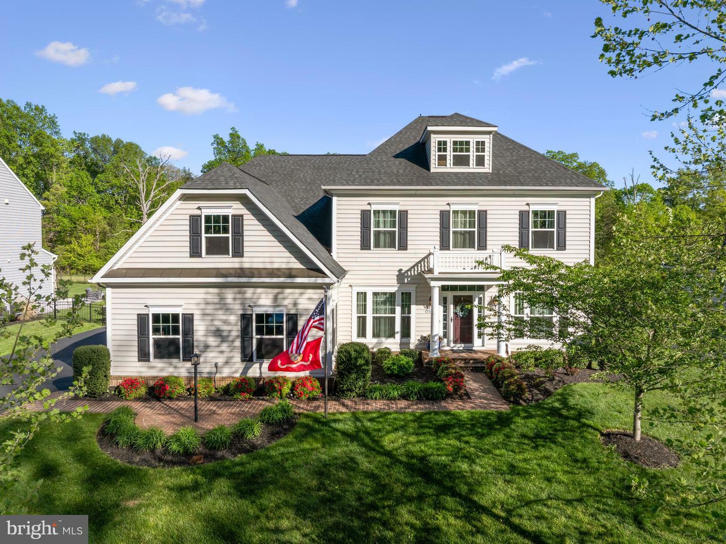 Property Photo: 5029 Parkside Court VA 20187