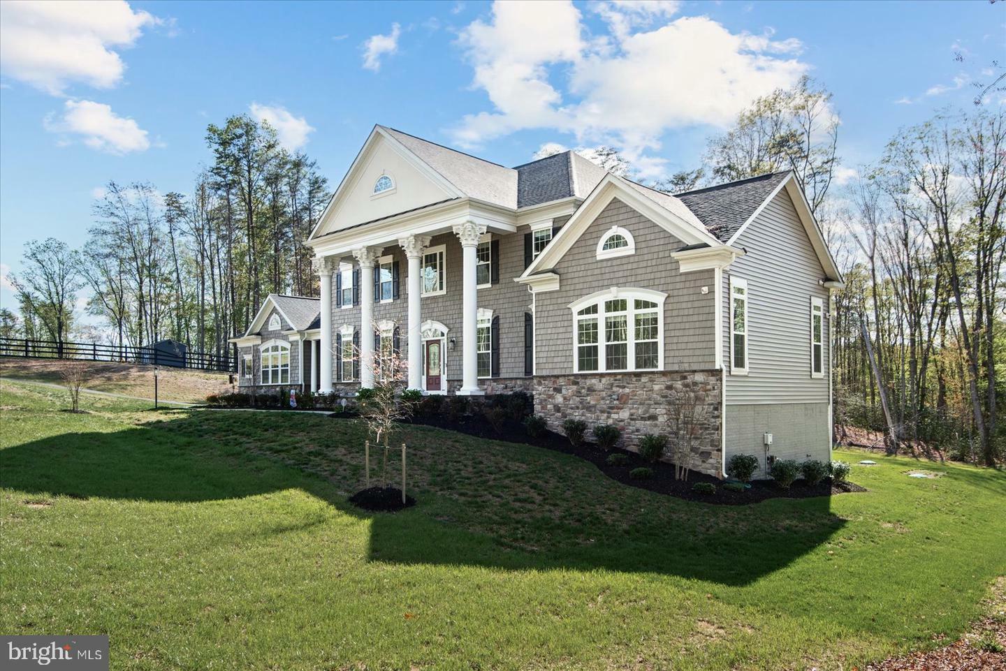 Property Photo: 969 Mountain View Road VA 22406