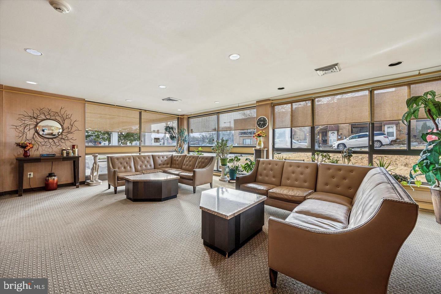 Property Photo: 7600 E Roosevelt Boulevard 610 PA 19152