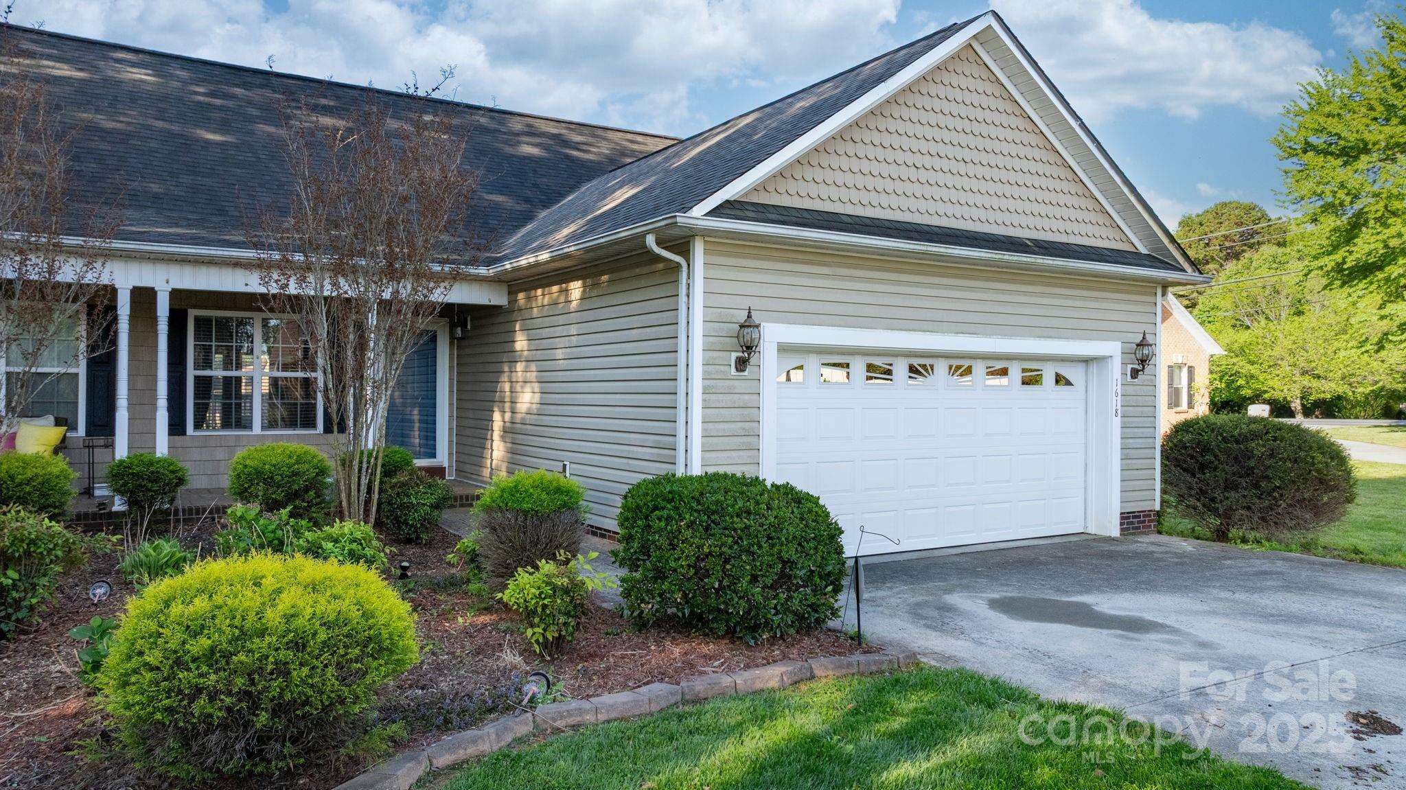 Property Photo: 1618 33rd Avenue NE 1 NC 28601