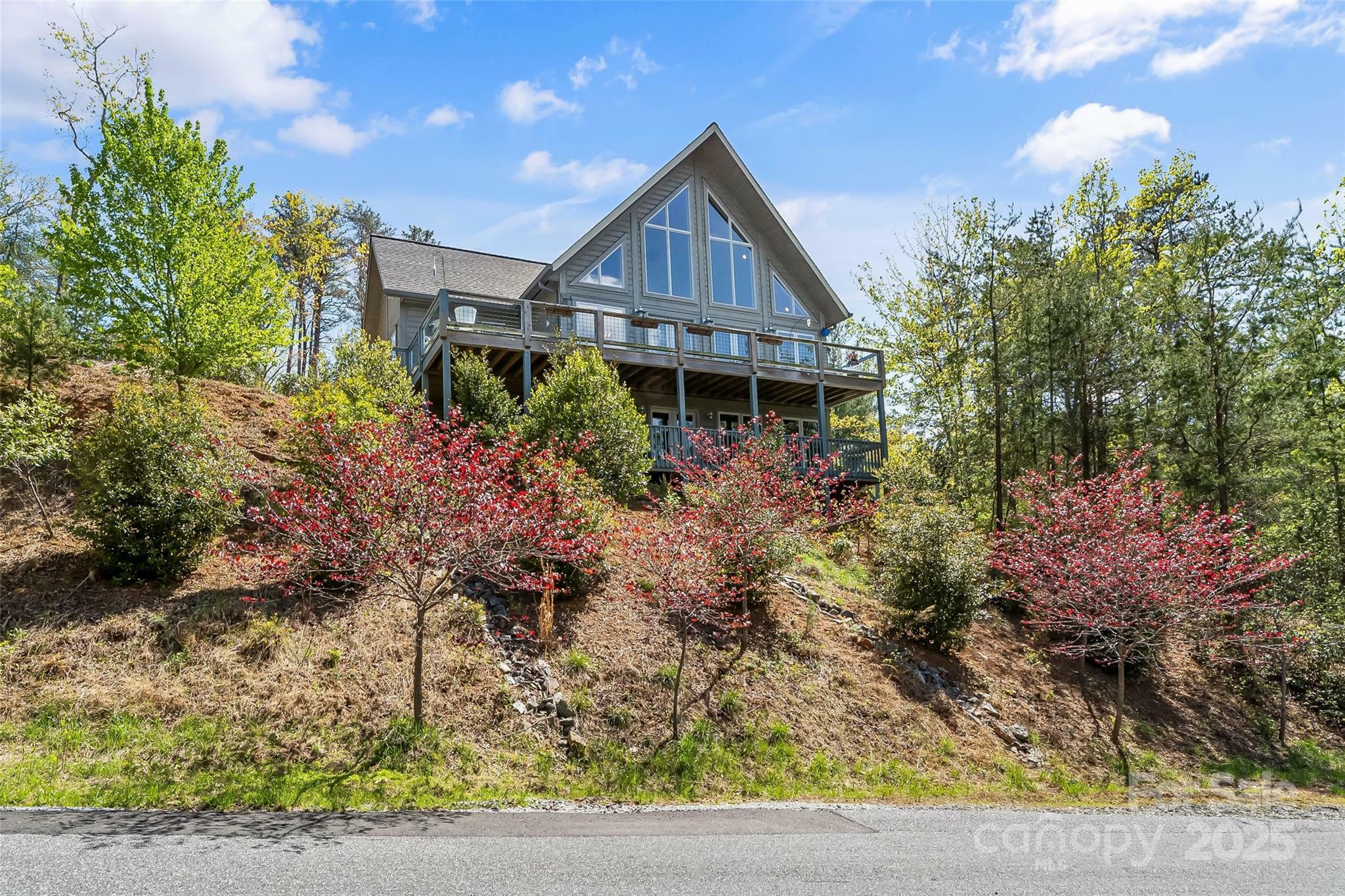 Property Photo: 521 Waters Edge Drive NC 28761