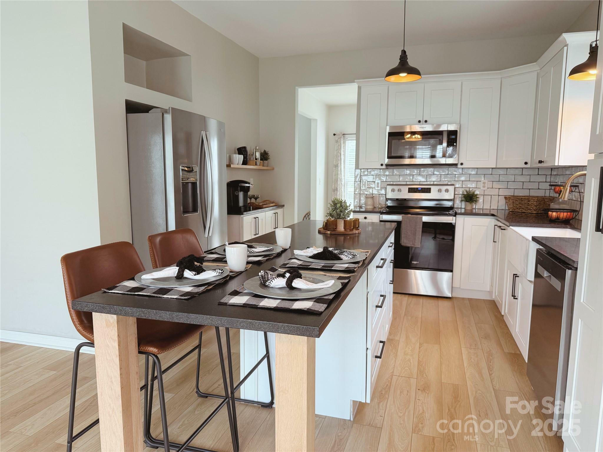 Property Photo: 1836 Danny Court NC 28105