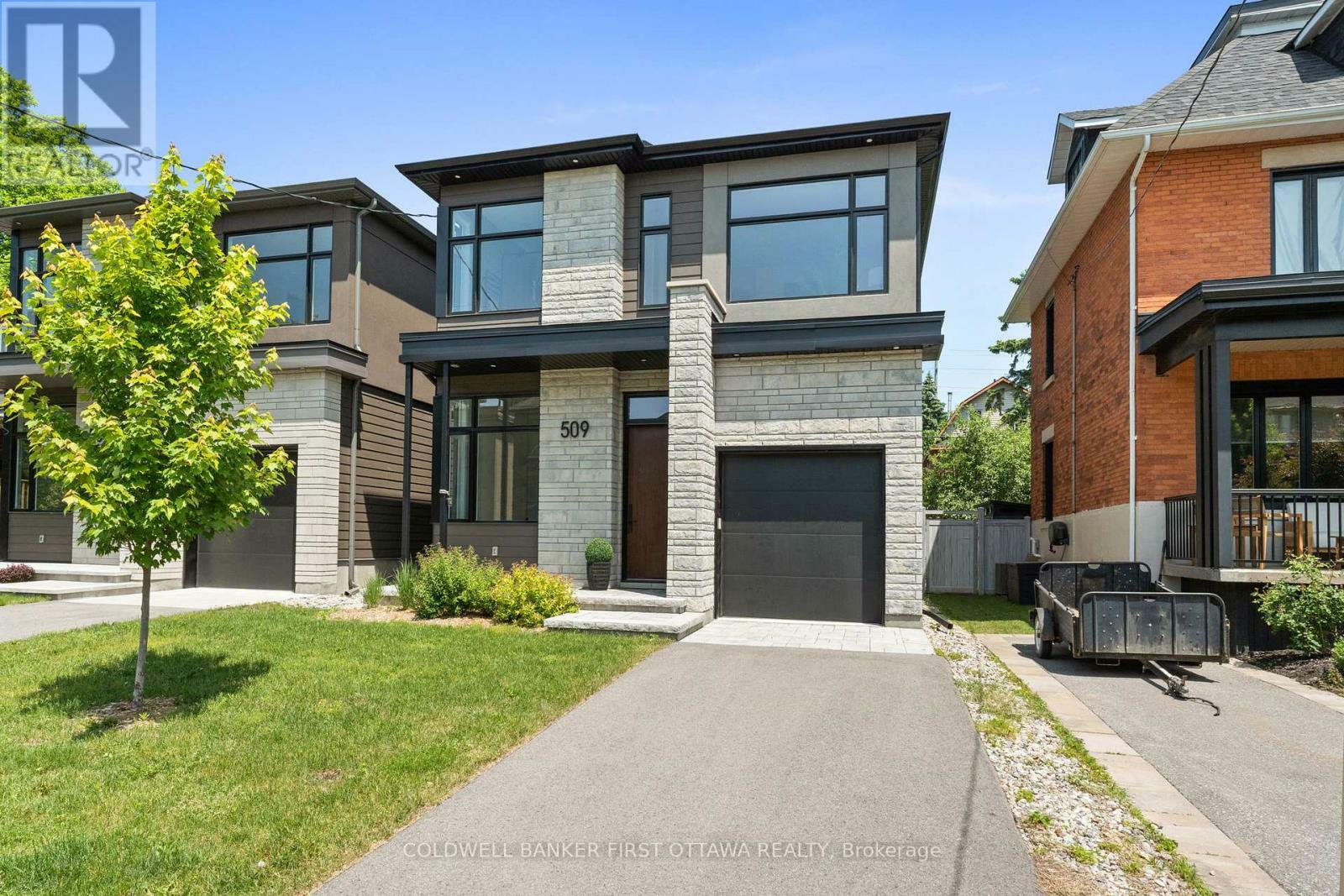 509 Edison Avenue  Ottawa ON K2A 1V3 photo