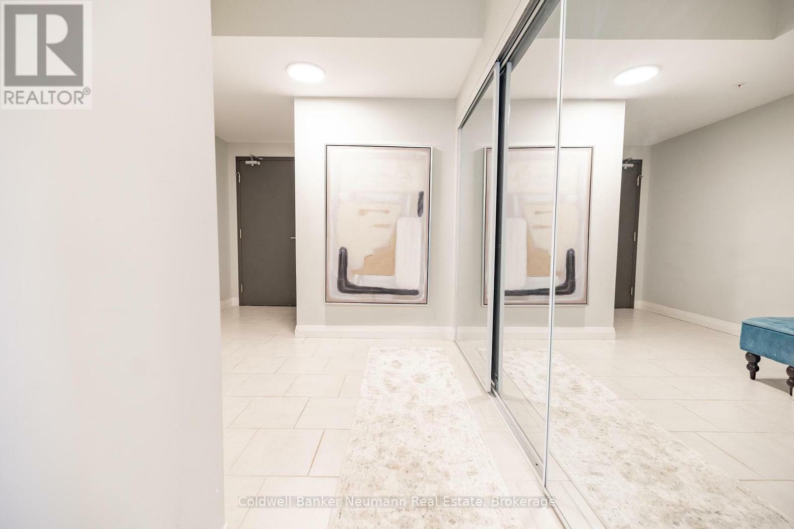 Property Photo: 53 Arthur Street South 415 ON N1E 0P5