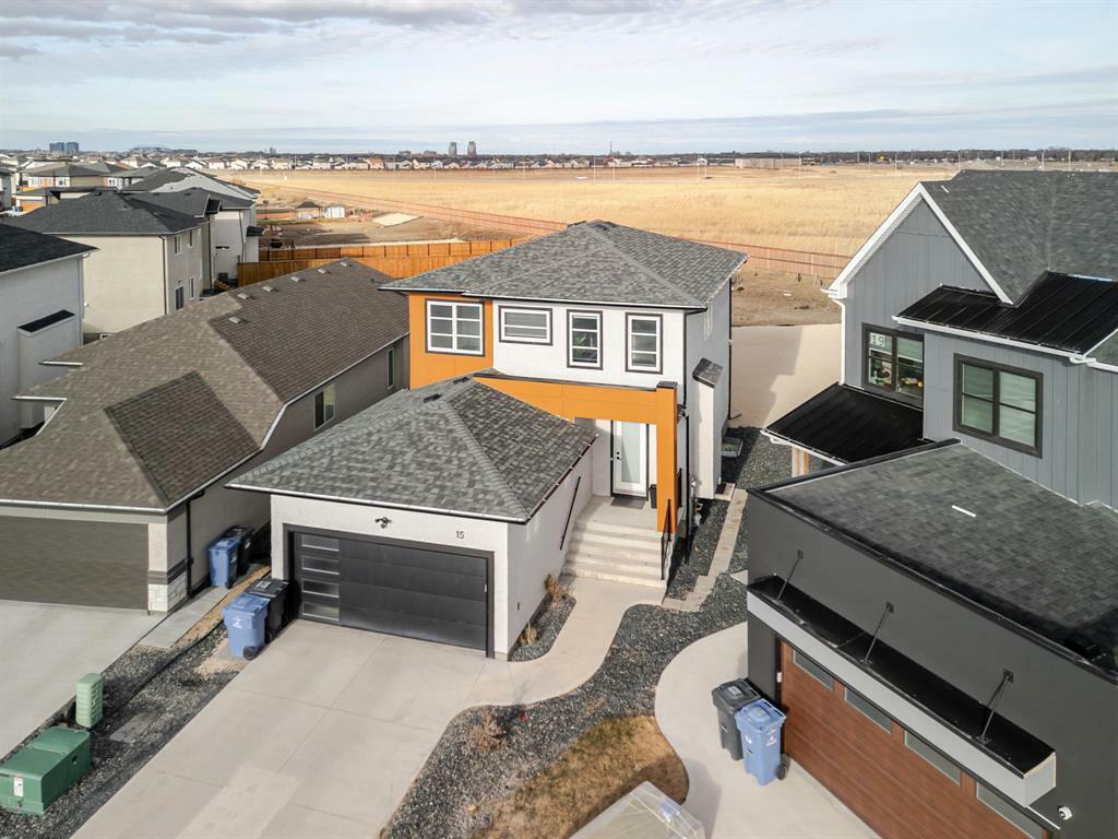 Property Photo:  15 Broadridge Bay  MB R3Y 2B8 