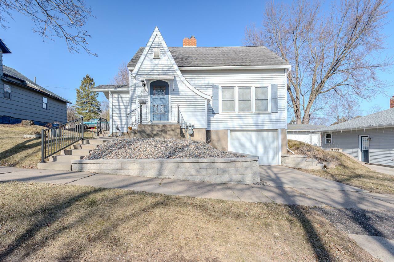 Property Photo: 206 North 7th Avenue WI 54401