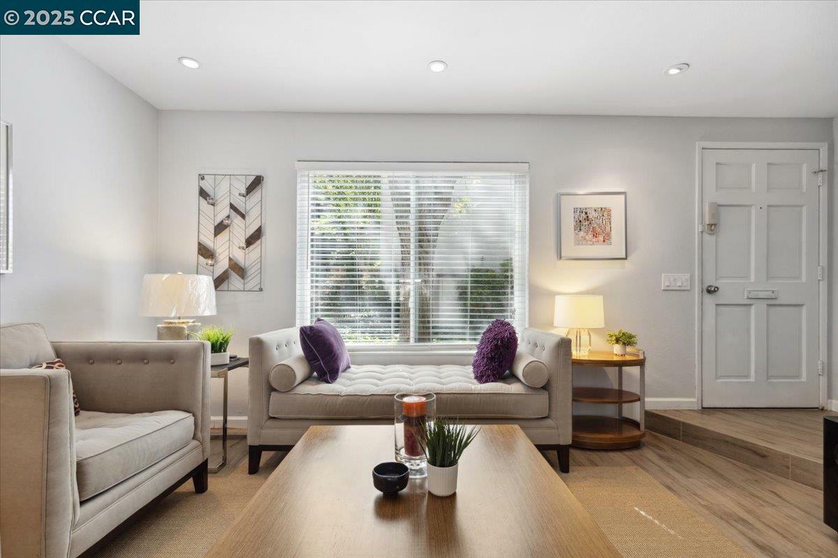 Property Photo: 1237 Pine Creek Way B CA 94520