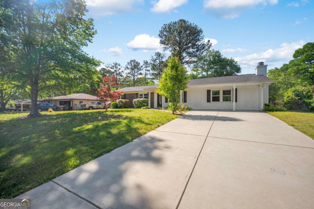Property Photo: 4861 Alcan Road GA 30127