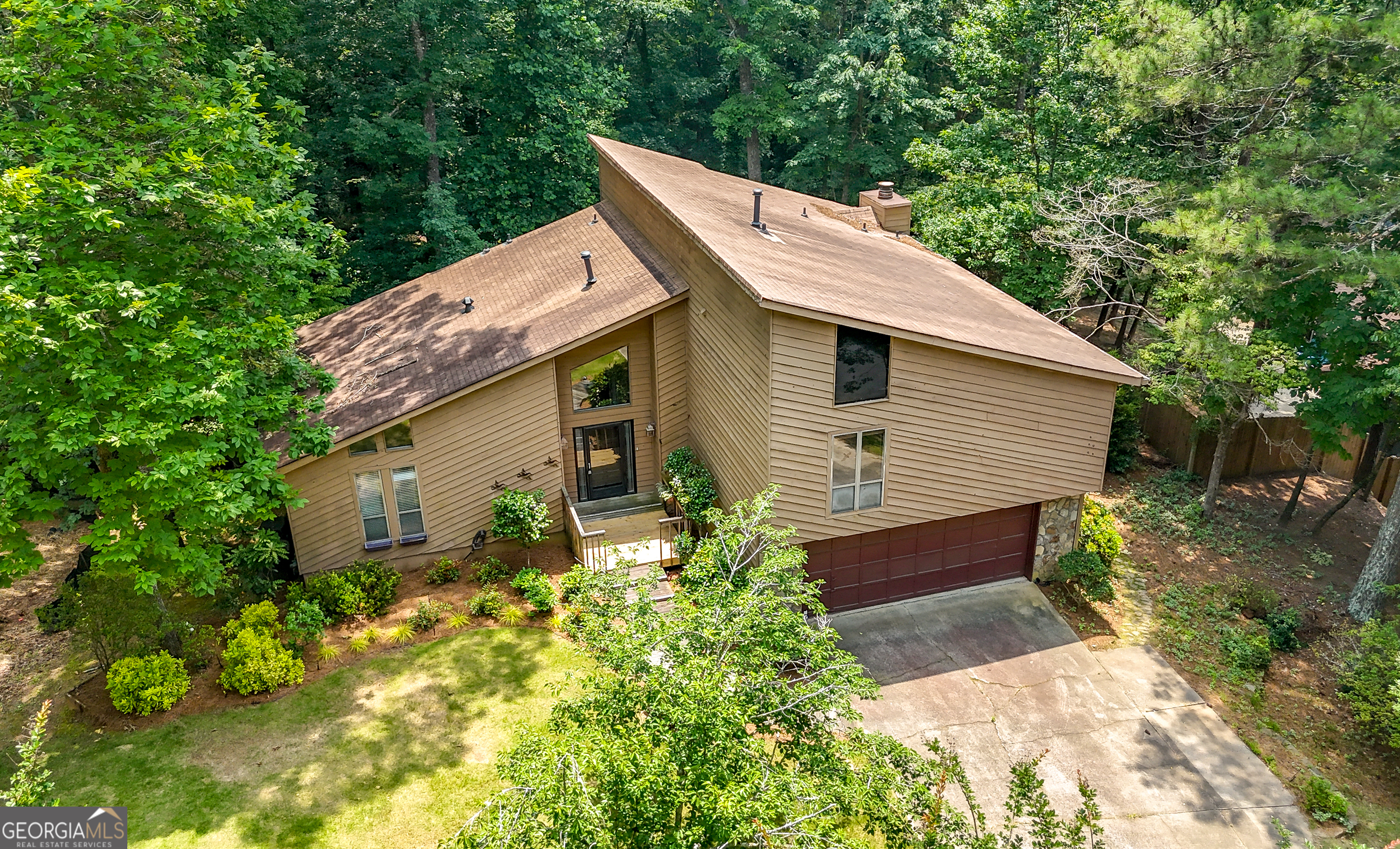 Property Photo: 2235 Six Branches Drive GA 30076
