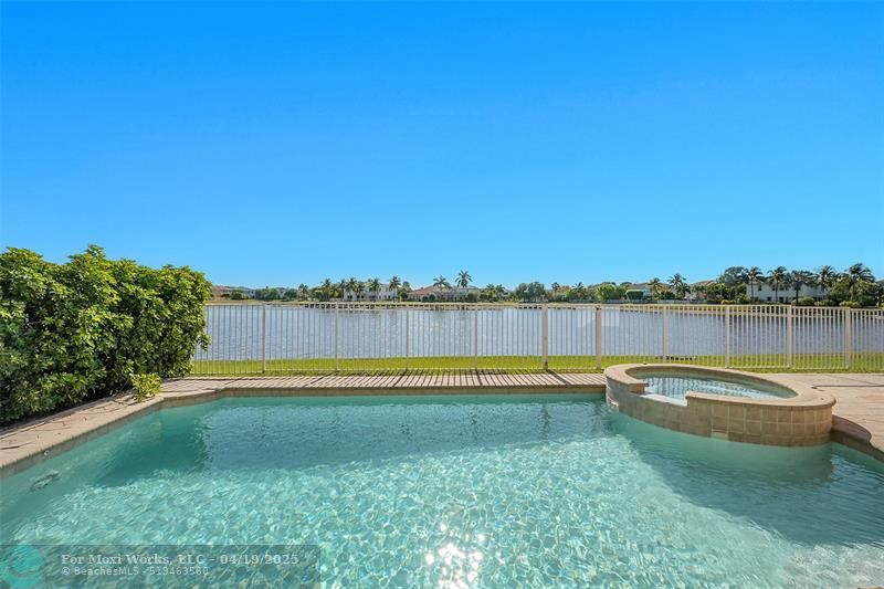 Property Photo:  1221 Bay View Way  FL 33414 