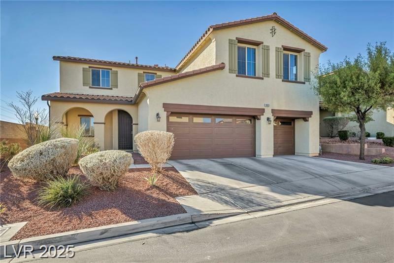 Property Photo: 10611 Auburn Springs Avenue NV 89166