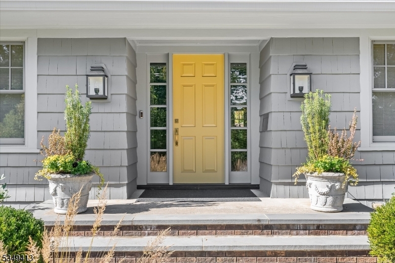 Property Photo: 178 N Mountain Ave NJ 07042