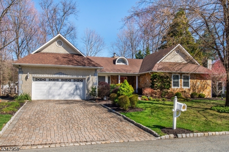 Property Photo: 10 Quincy Ct NJ 07470