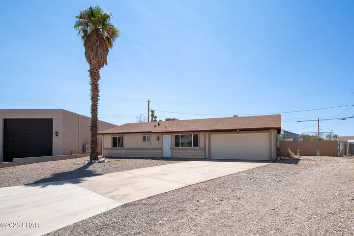 Property Photo:  2010 Rapier Ln  AZ 86403 