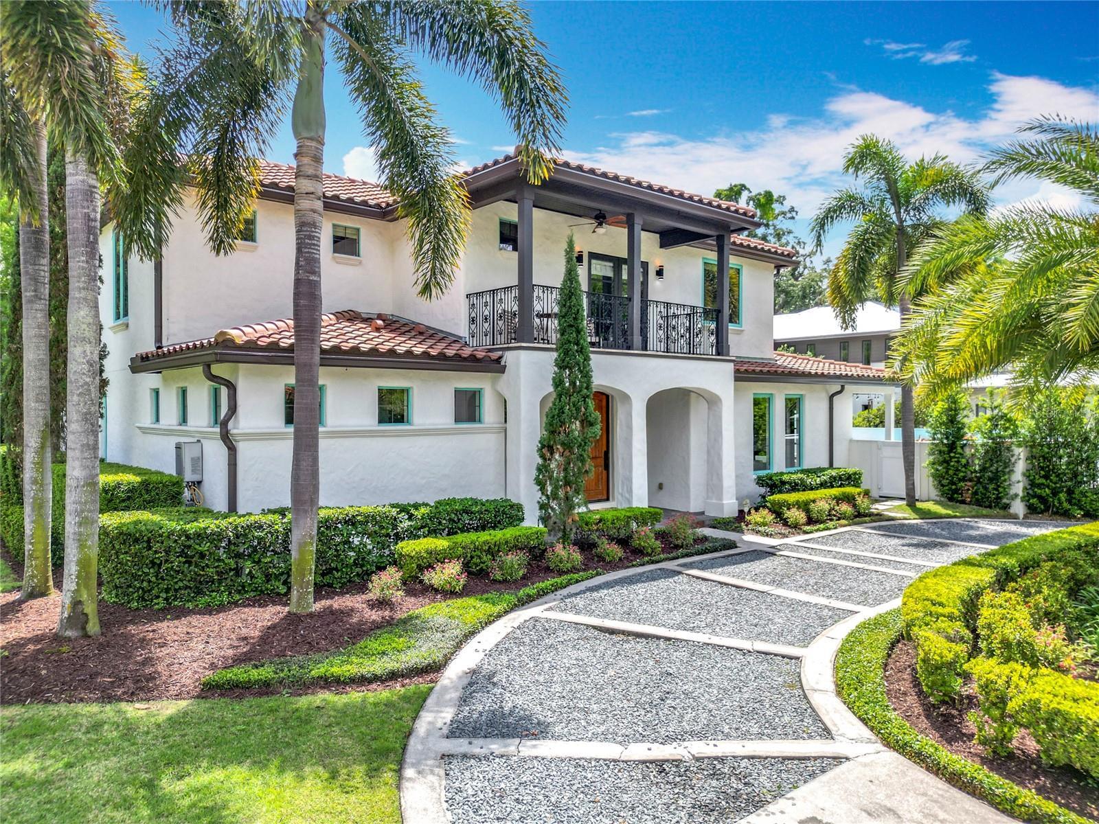 Property Photo: 2614 Parkland Drive FL 32789