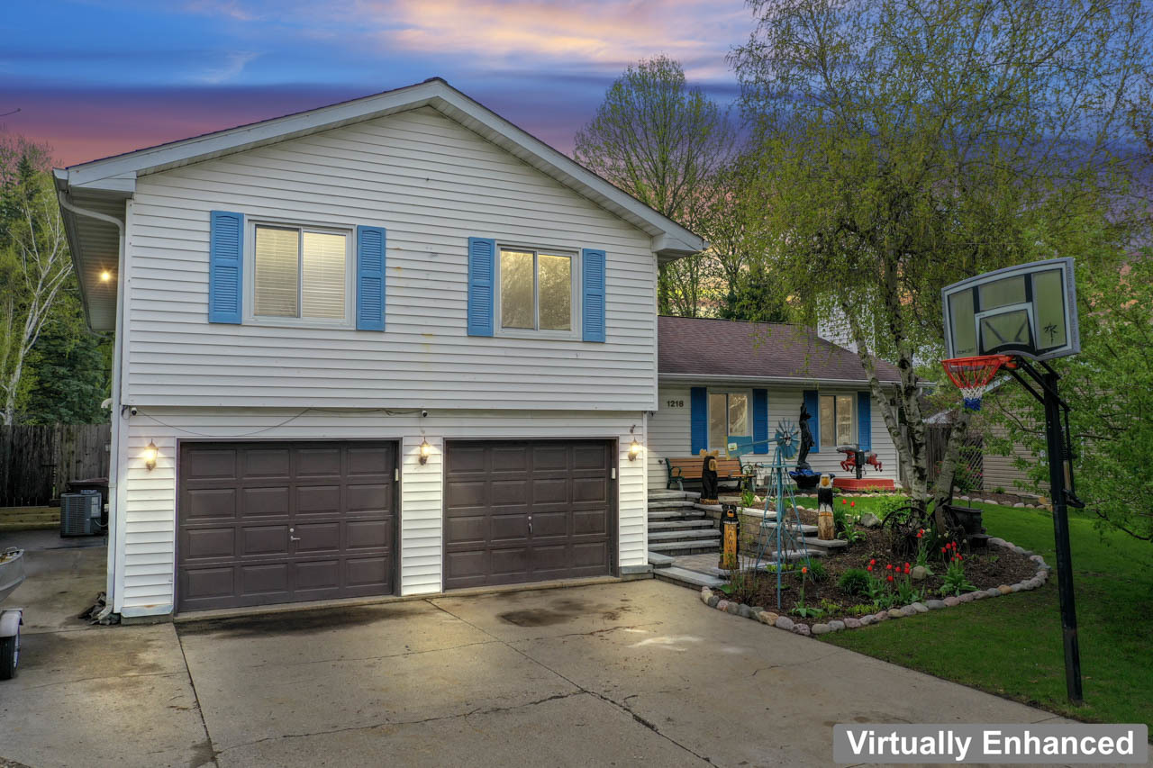 Property Photo:  1218 Bunker Street  IL 60098 