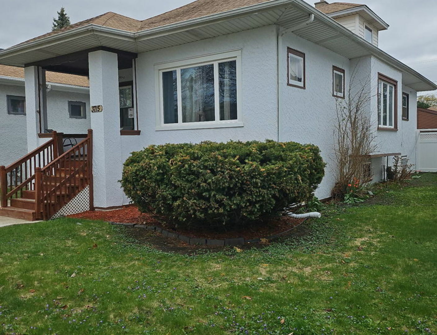 Property Photo: 3715 Clinton Avenue IL 60402