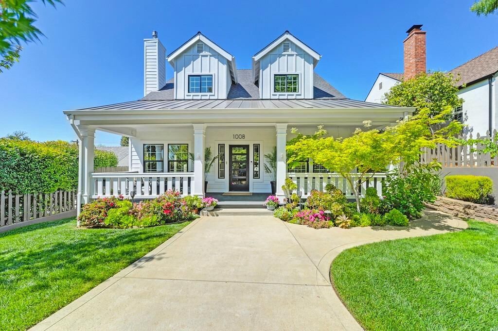 Property Photo:  1008 Persifer Street  CA 95630 