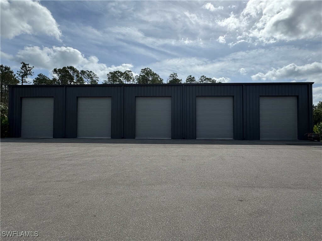 582 17th St SW  Naples FL 34117 photo