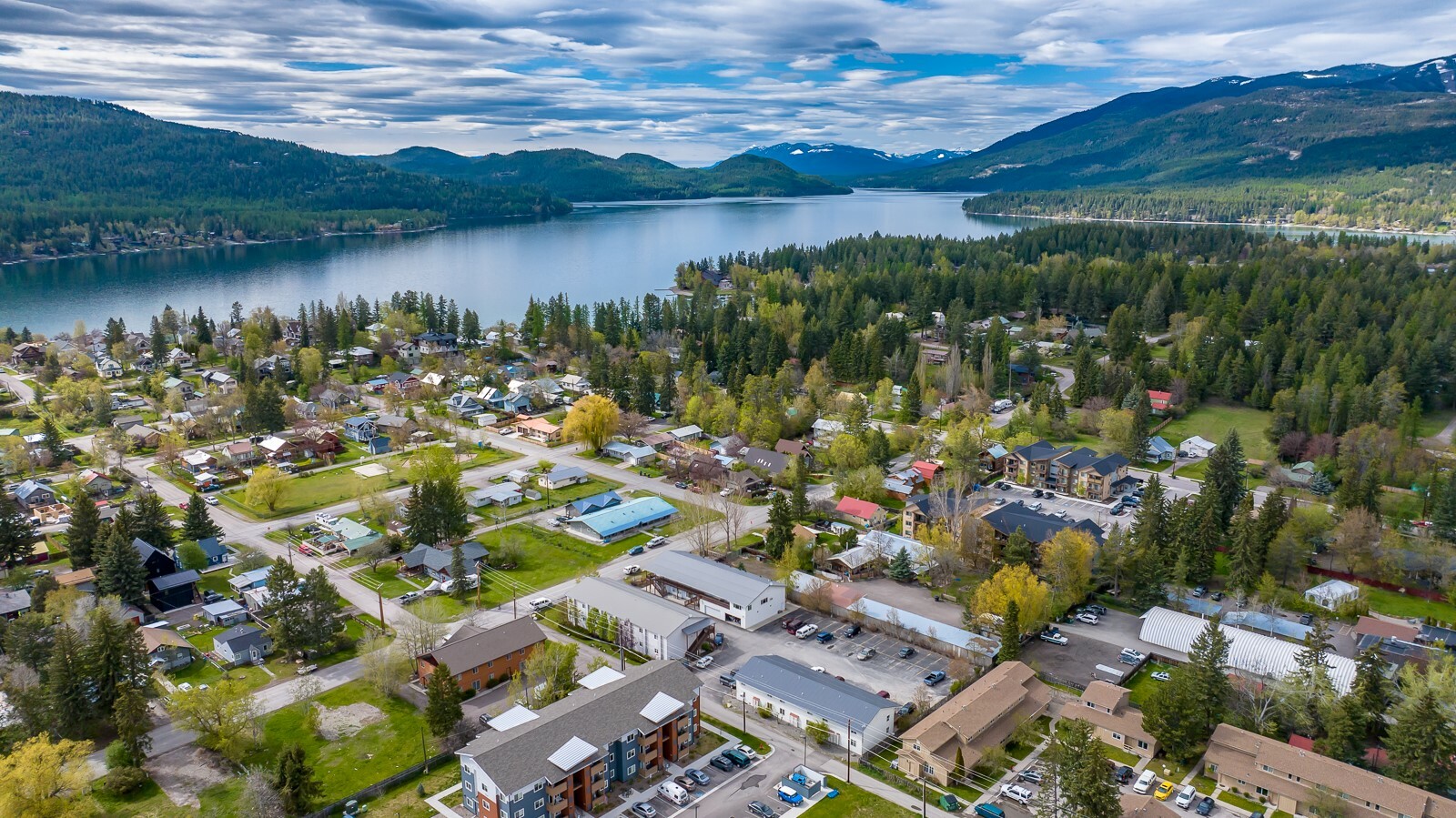 Property Photo: 121 Iowa Avenue 1G MT 59937