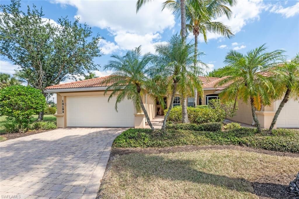 Property Photo:  14194 Fall Creek Ct  FL 34114 