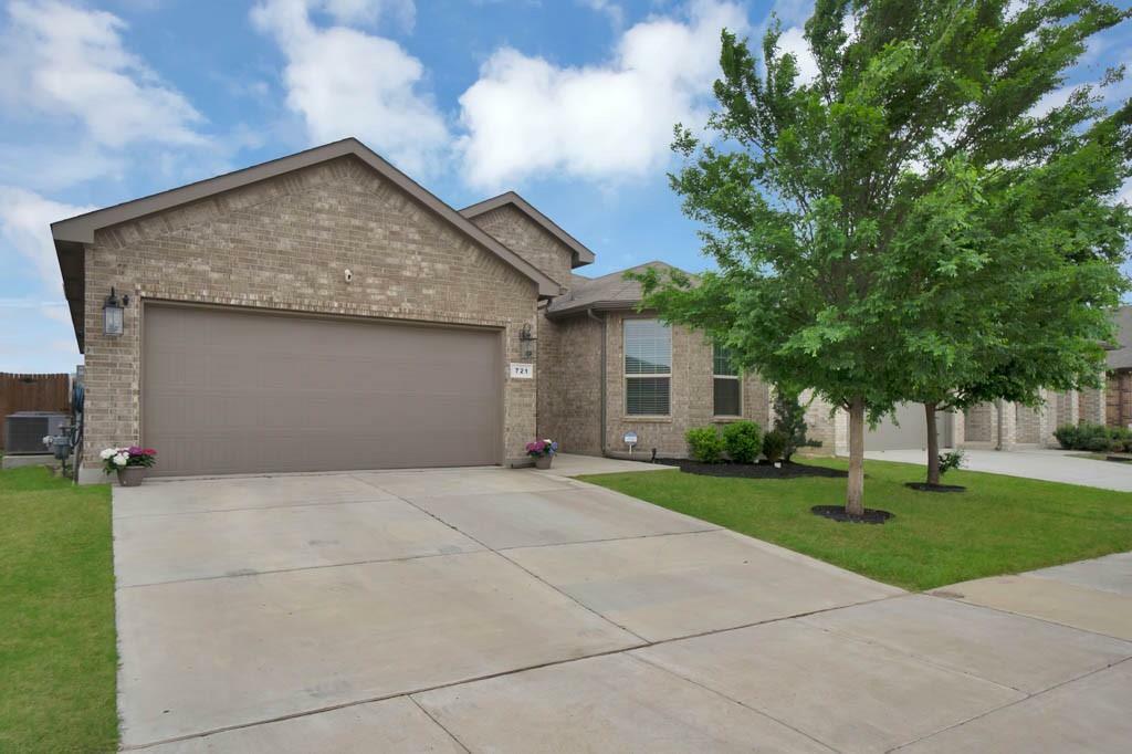 721 Cromane Road  Fort Worth TX 76052 photo