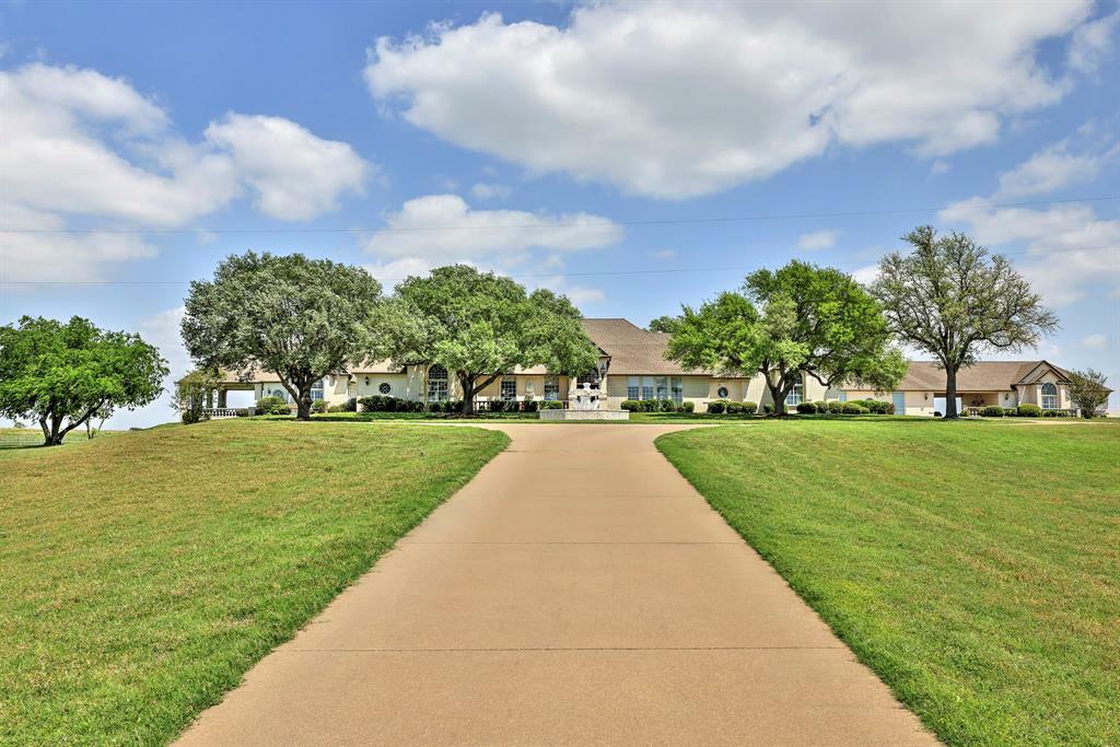 2005 Lakeshore Drive  Cleburne TX 76033 photo