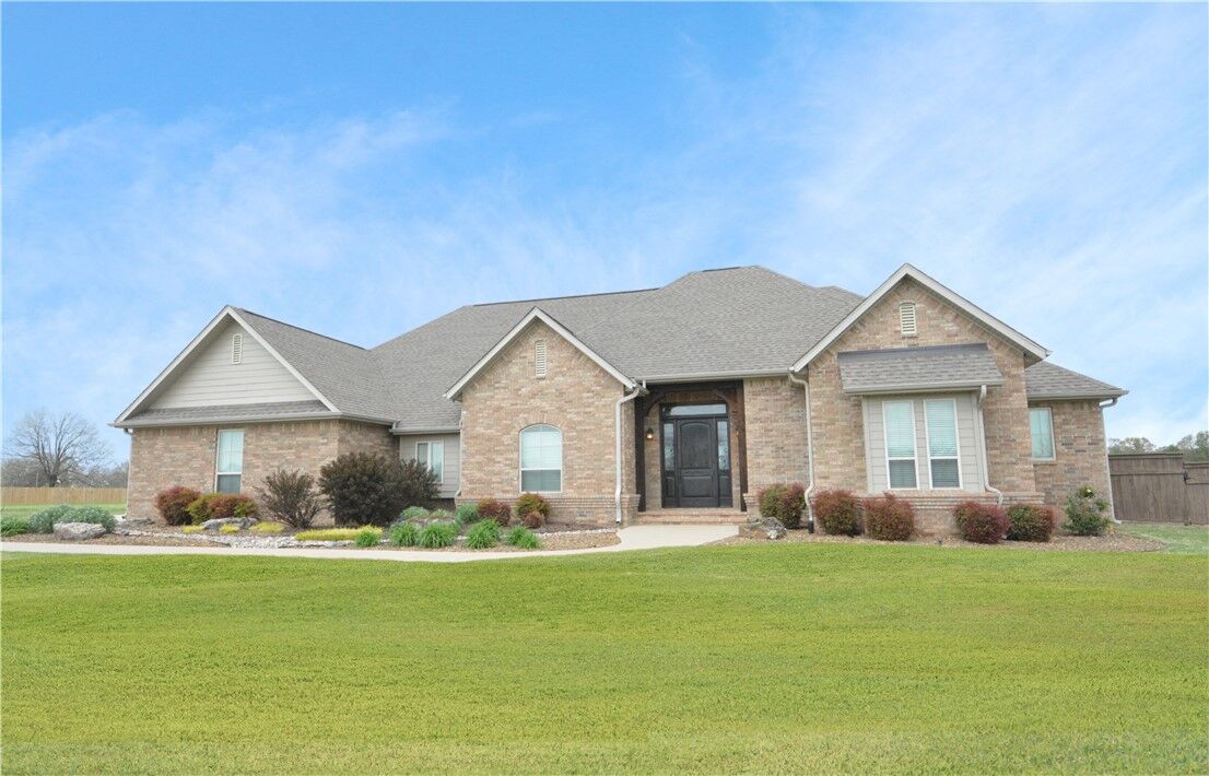 Property Photo:  14124 Cayenne Circle  AR 72761 