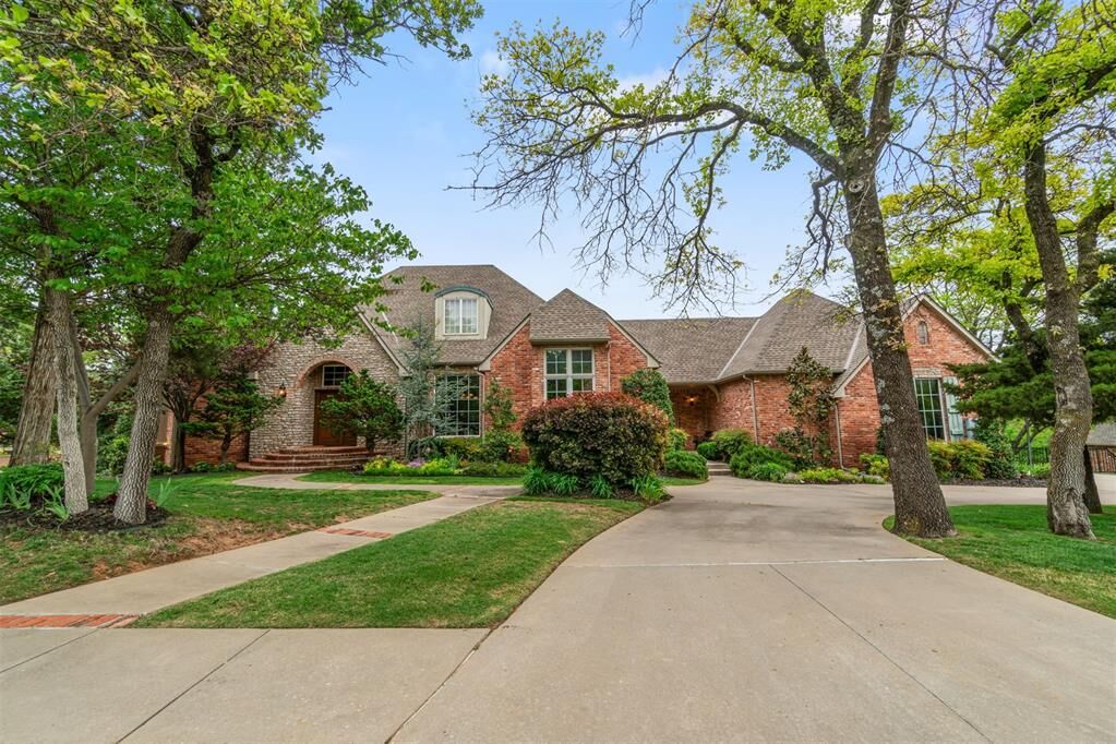 Property Photo: 3920 Creek Bank Drive OK 73003