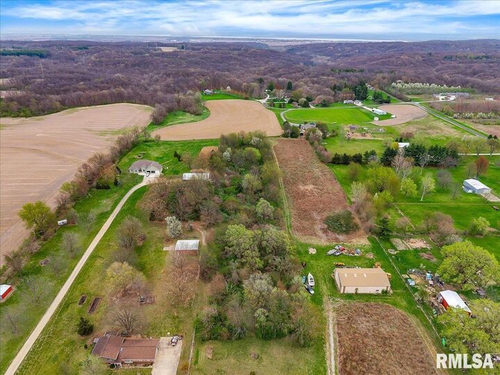Property Photo:  13422 N State Route 40  IL 61525 