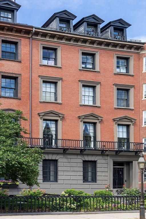 Property Photo: 93 Beacon Street MA 02108