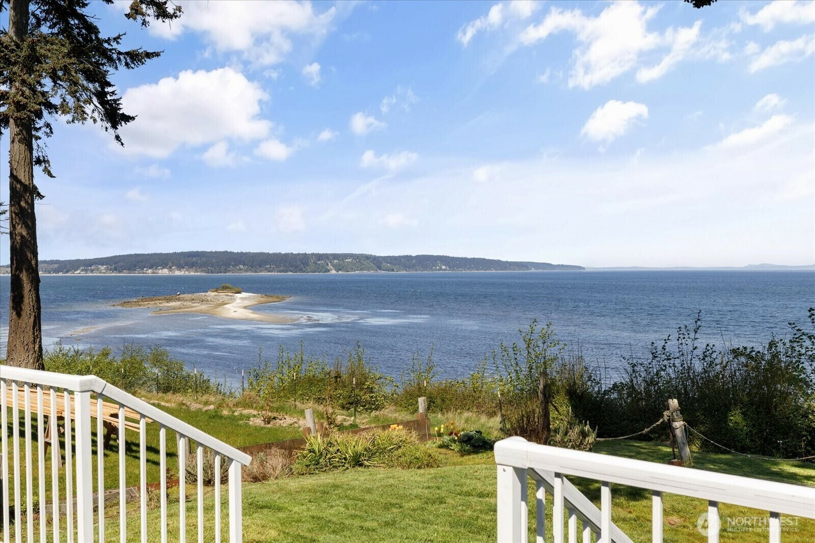 Property Photo:  2963  Saratoga Road  WA 98260 