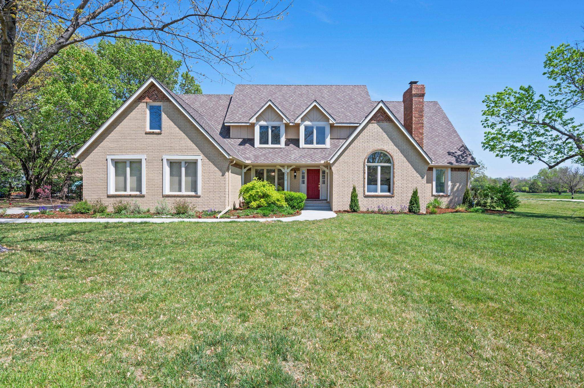 2310 N Greenleaf St  Wichita KS 67226 photo