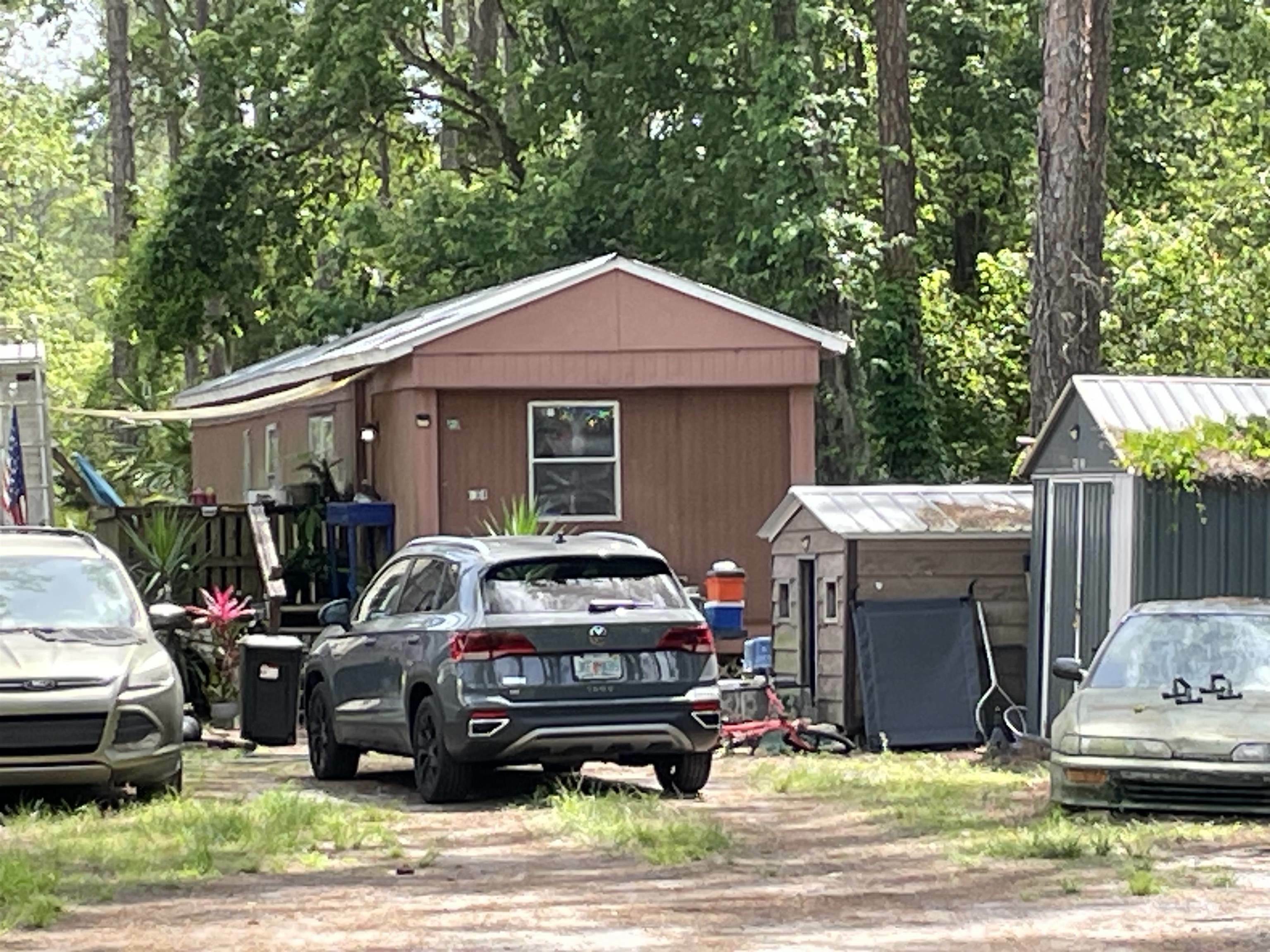 Property Photo: 6364 US Highway 1 FL 32086