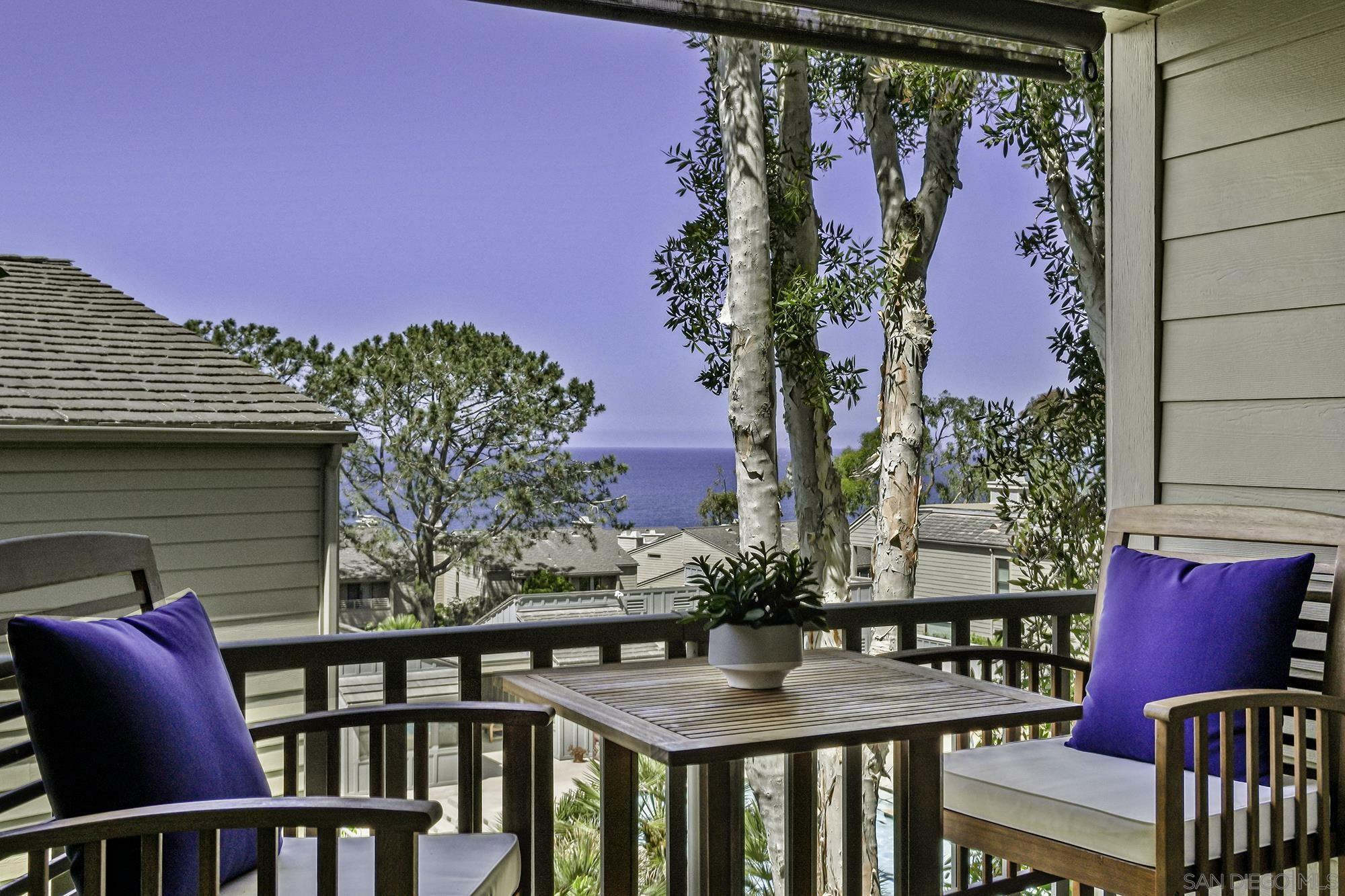 Property Photo: 280 Dolphin Cove CA 92014
