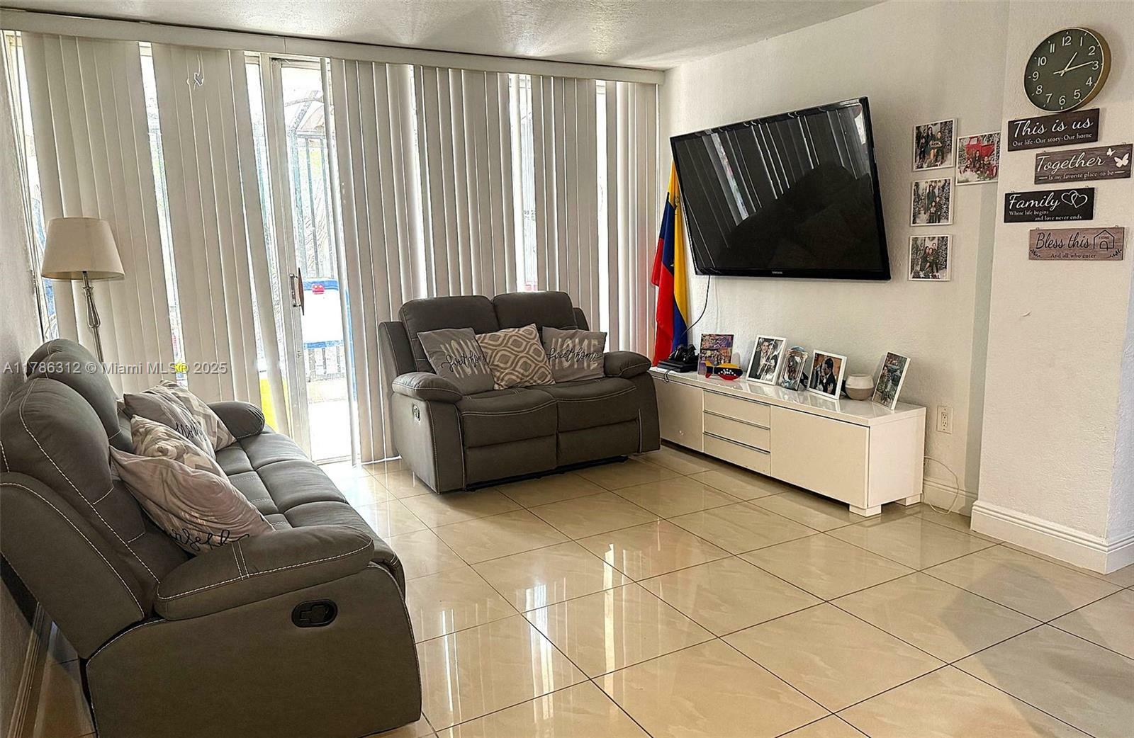Property Photo: 8820 Fontainebleau Blvd 104 FL 33172