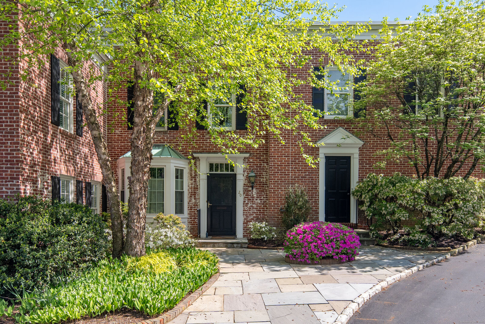 Property Photo:  2 Mead Street 20  CT 06840