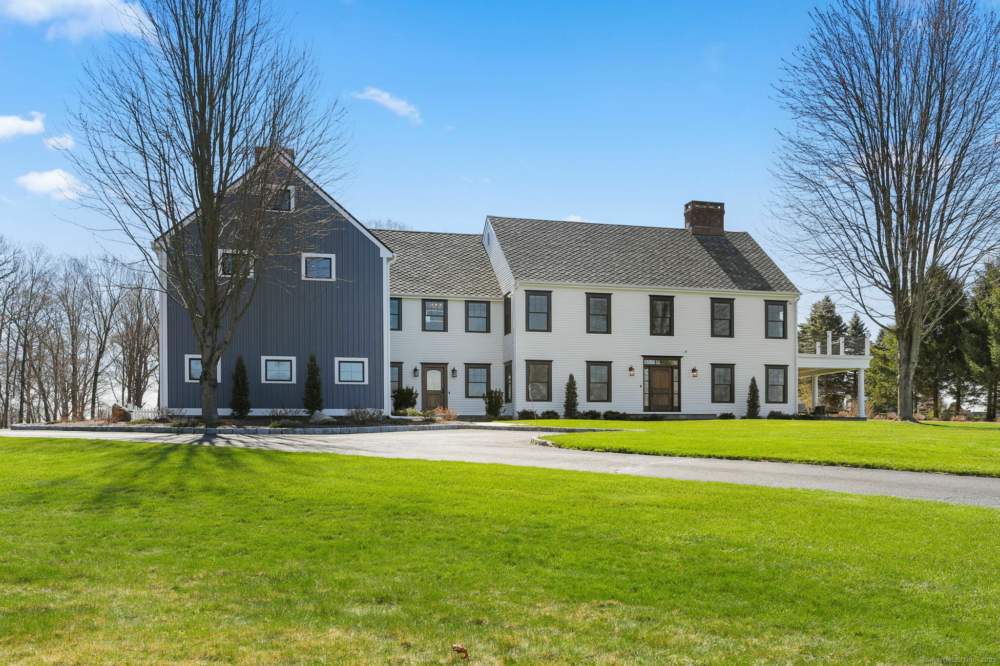 Property Photo:  2 Meadows Edge  CT 06896 