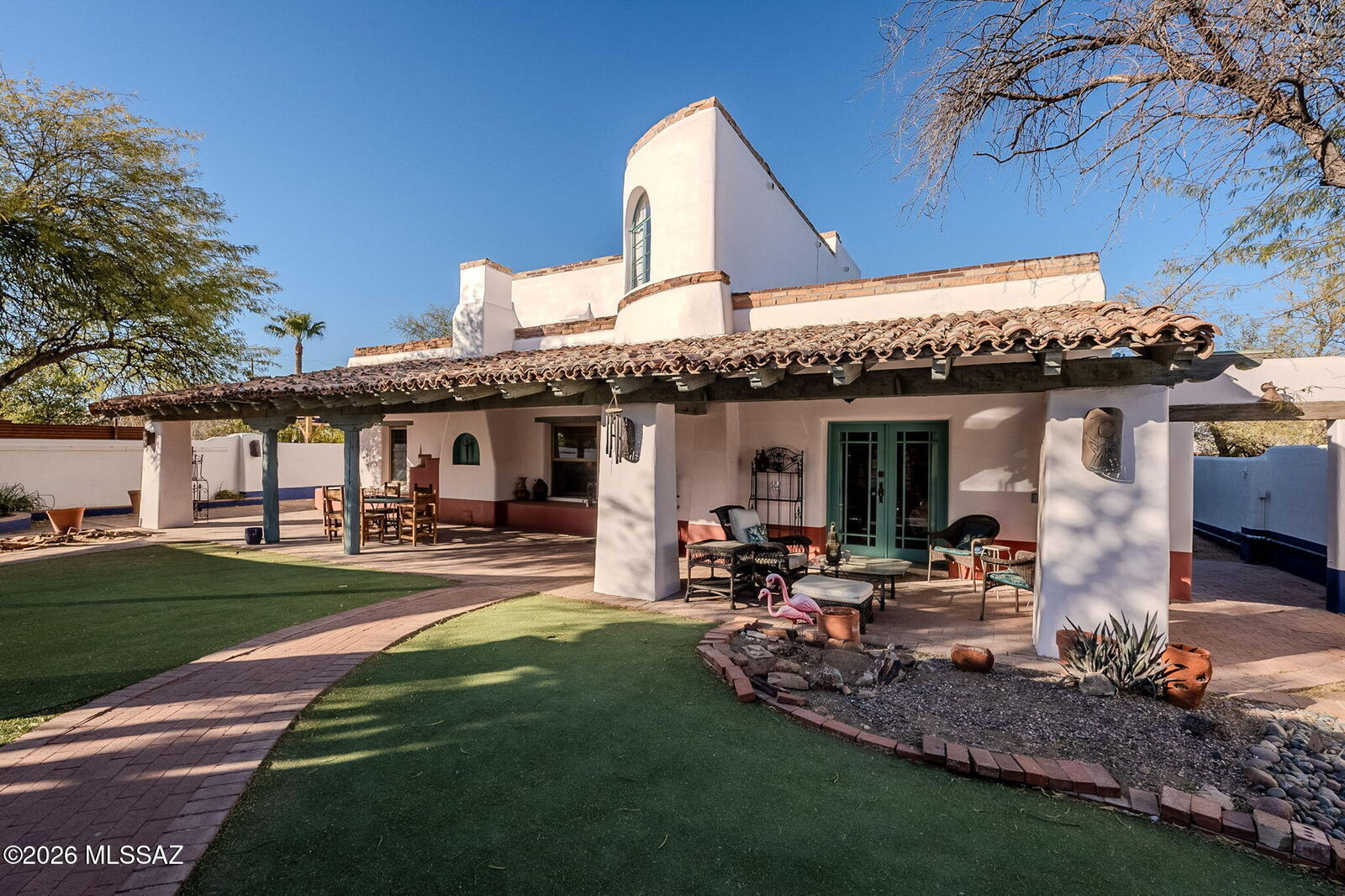 Property Photo:  1125 E Seneca Street  AZ 85719 