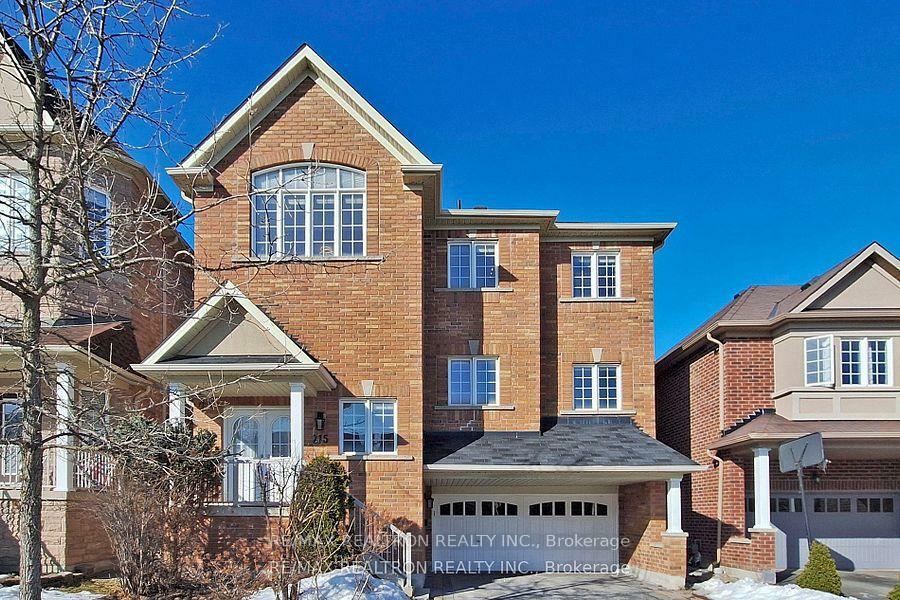 Property Photo: 215 Woodspring Avenue ON L3X 3J4