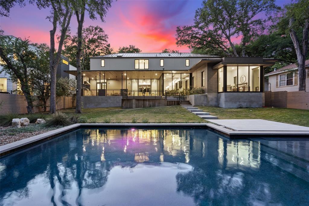 Property Photo: 2003 Sharon TX 78703